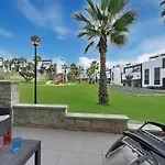 Апартаменти Oasis Viii Punta Prima 3023 *