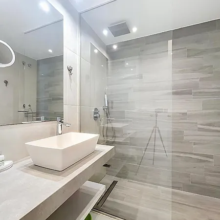 Oasis Viii Punta Prima 3023 *